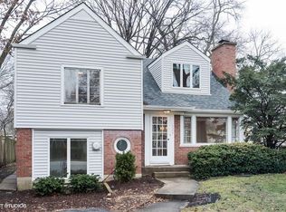 2006 Lake Ave, Wilmette, IL 60091
