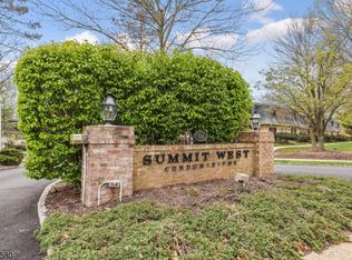 768 Springfield Ave #AVEB6, Summit, NJ 07901