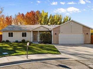 380 W Bloomington Dr, Meridian, ID 83642