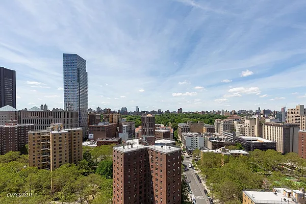 Sold by Corcoran | media 8