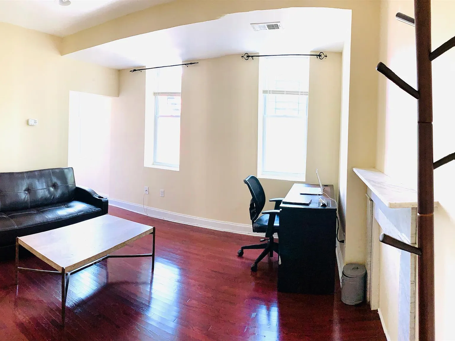 2325 Maryland Ave — Photo 2