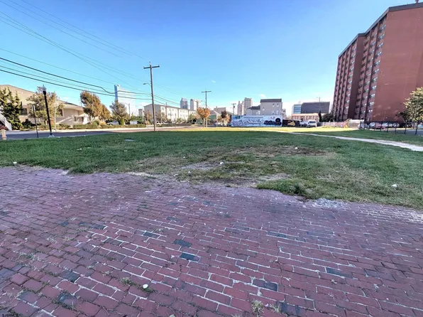 1300 Mediterranean Ave, Atlantic City, NJ 08401