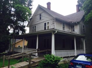 88 Grove St, New Milford, CT 06776