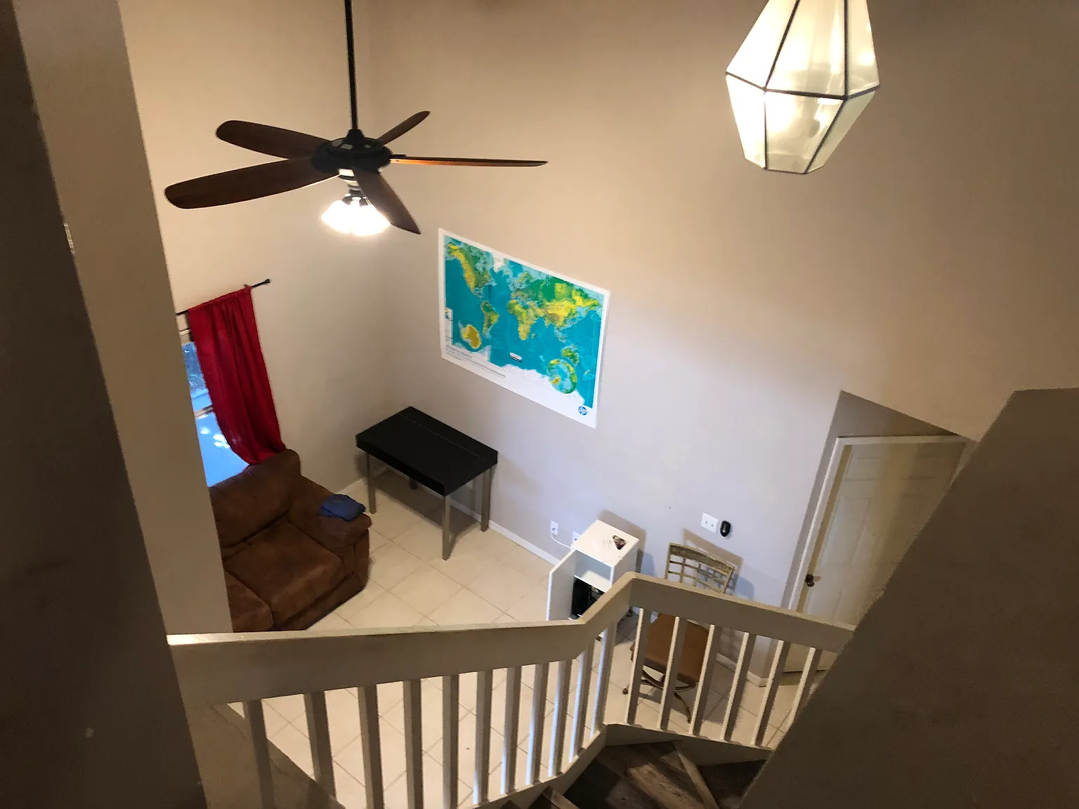 4 bed, 2.5 bath, 2000 sqft, $699 — Photo 4