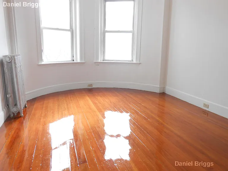 1905 Beacon St #3F — Photo 14