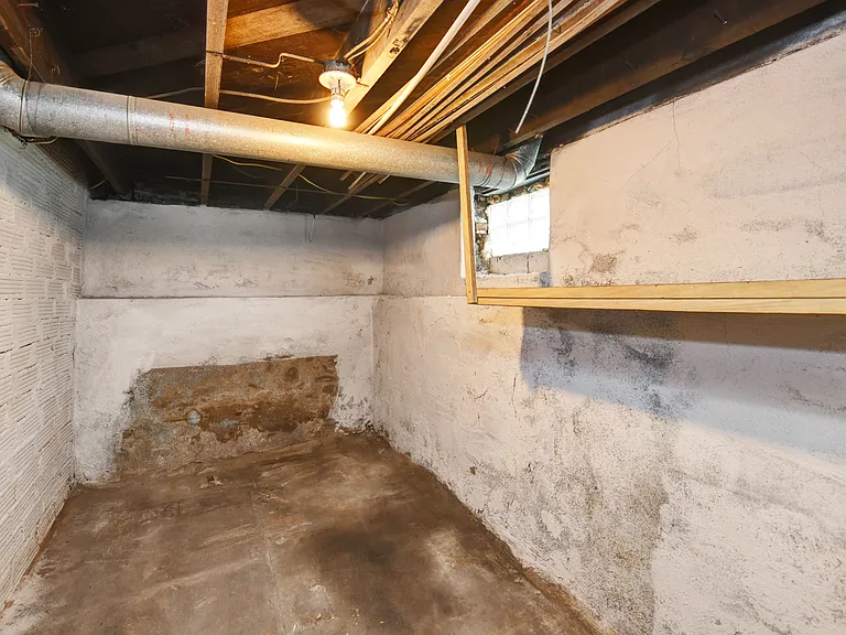 787 E 3rd Ave #1/2 — Photo 28