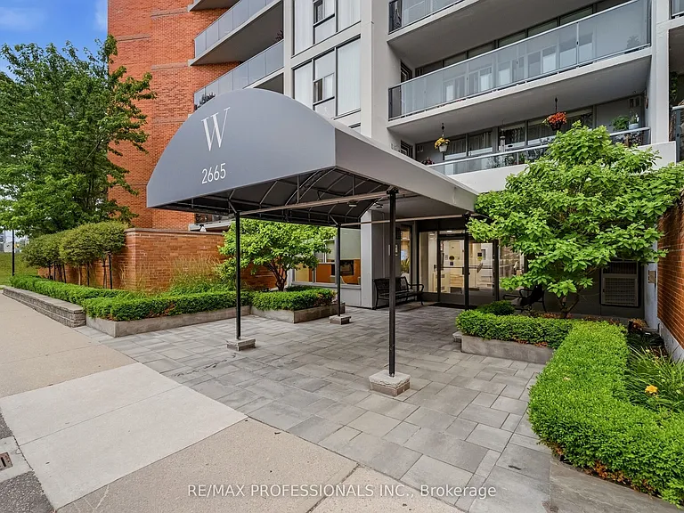 2665 Windwood Dr #1102 — Photo 17