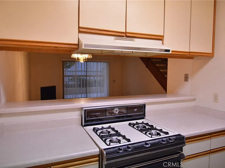 410 Milford St #103 — Photo 5