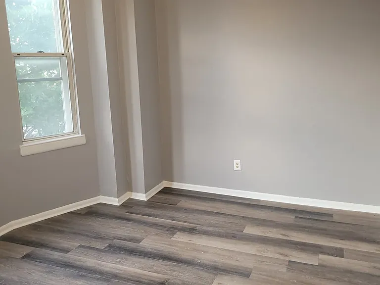 401 S Macon St #2 — Photo 6