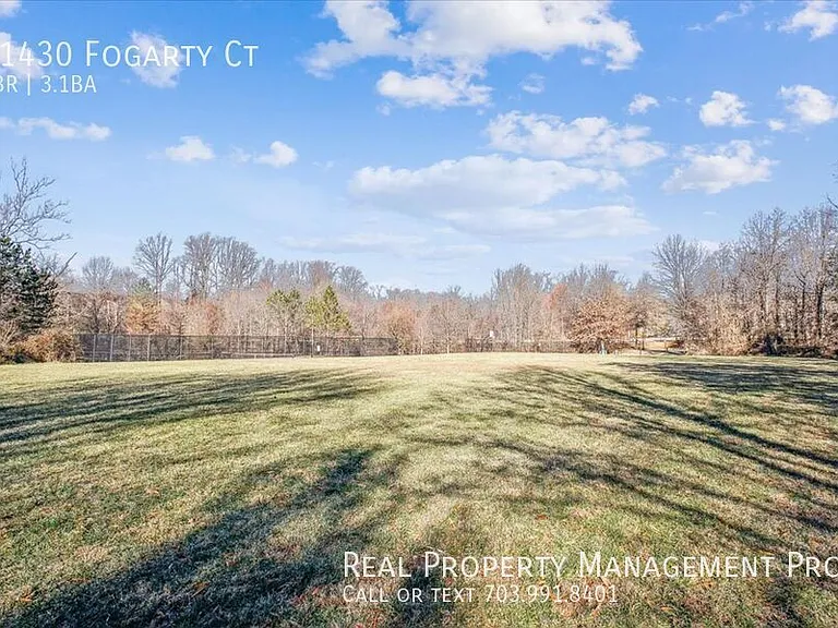 11430 Fogarty Ct — Photo 42