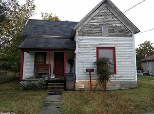 830 N 4th St, Paragould, AR 72450