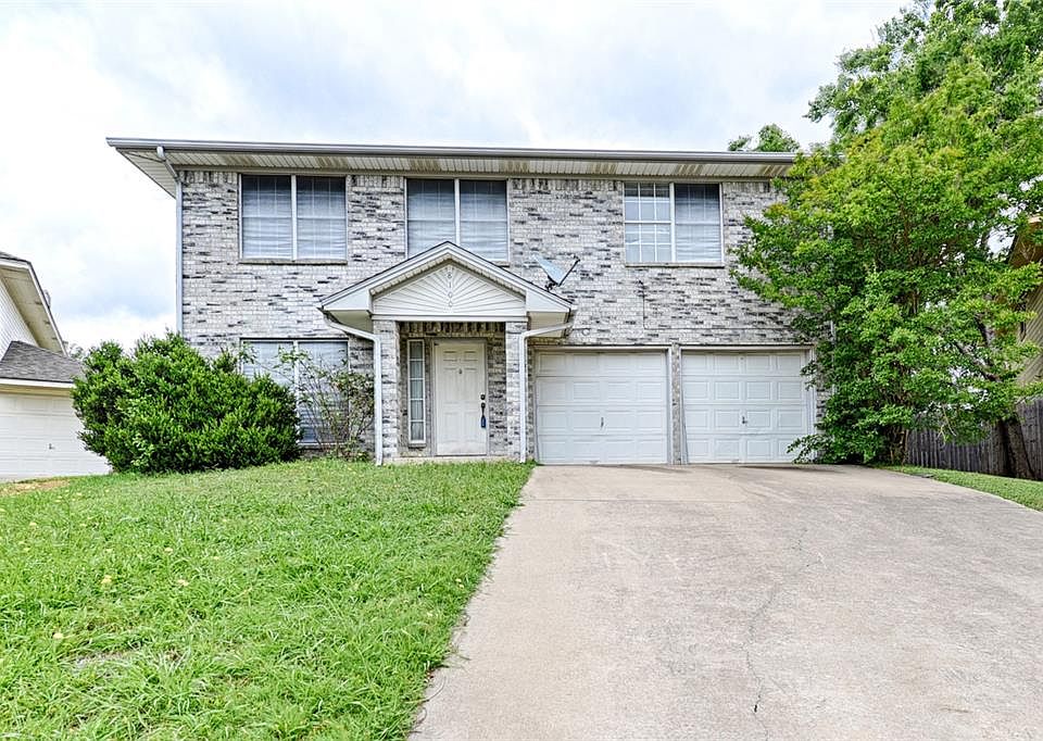 1st image of 8100 Heritage Place Dr