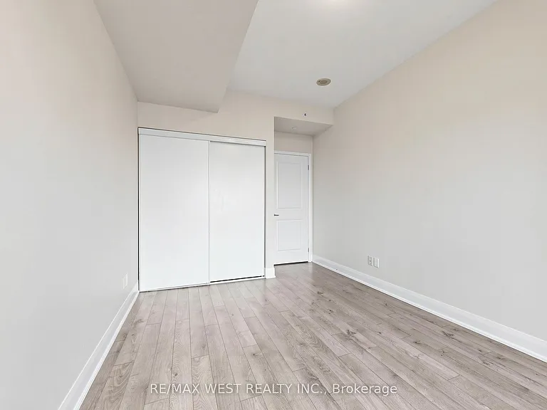2900 Highway 7 Rd #2602 — Photo 23