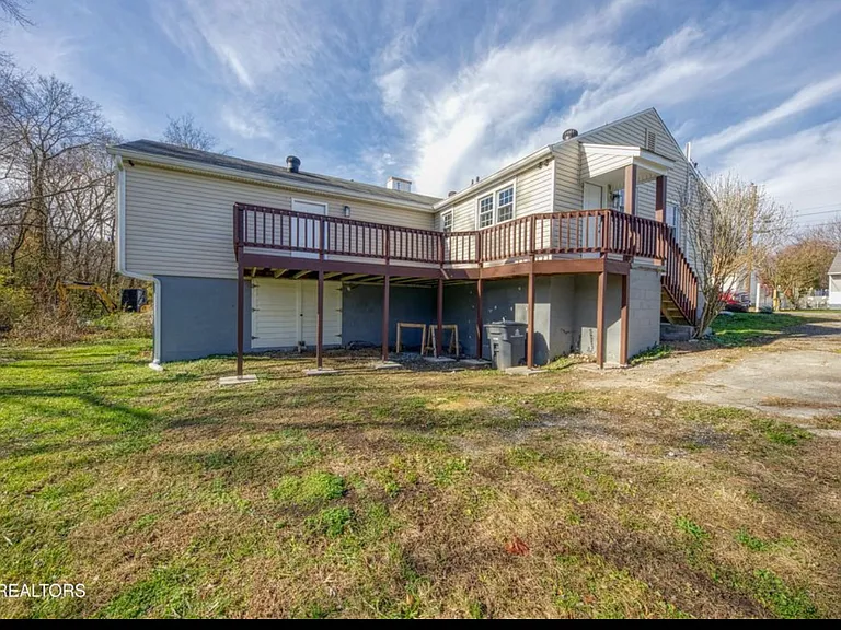 3206 Boright Dr — Photo 8