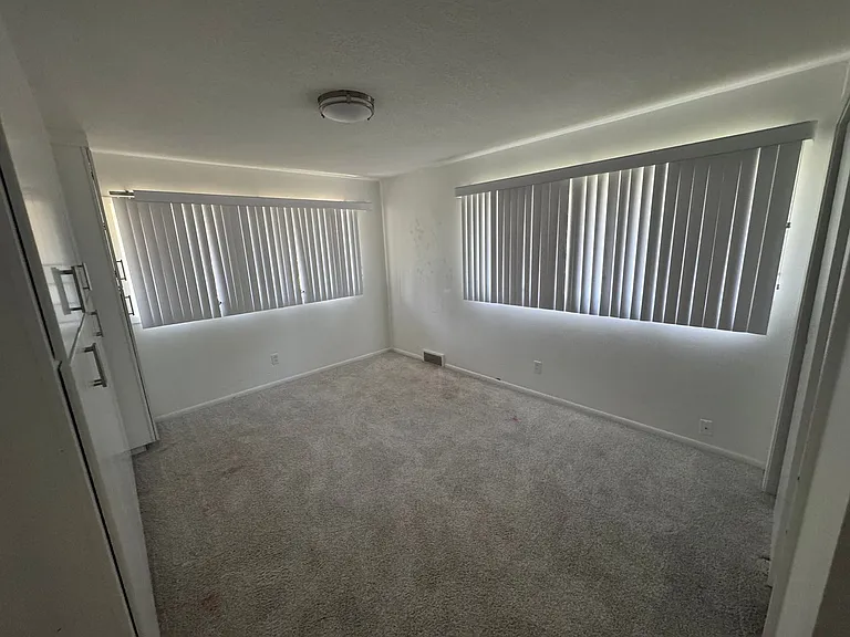 1812 Belle Ave — Photo 10