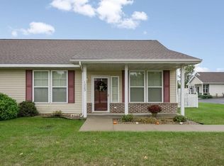 1323 Tower Ln NE, Cedar Rapids, IA 52402