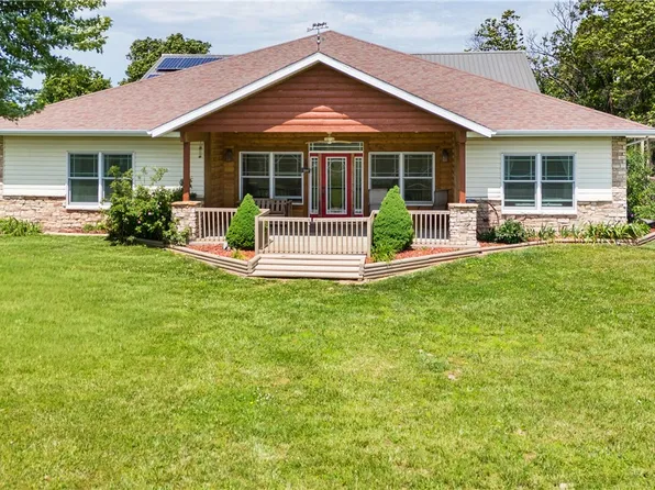 8708 Farm Road 2140, Cassville, MO 65625