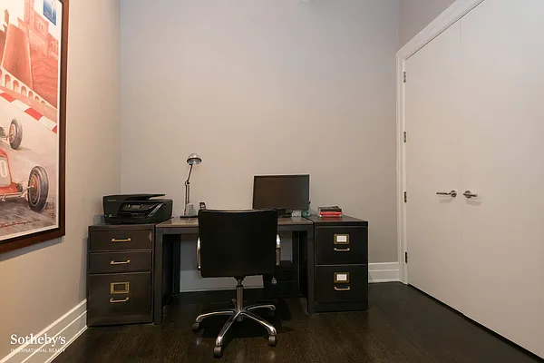 Sold by Sotheby's International Realty | media 25