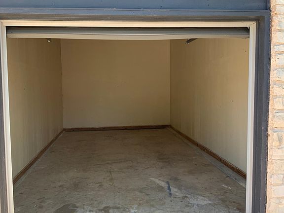 2nd image of 3109 Whisper Oaks Ln #A