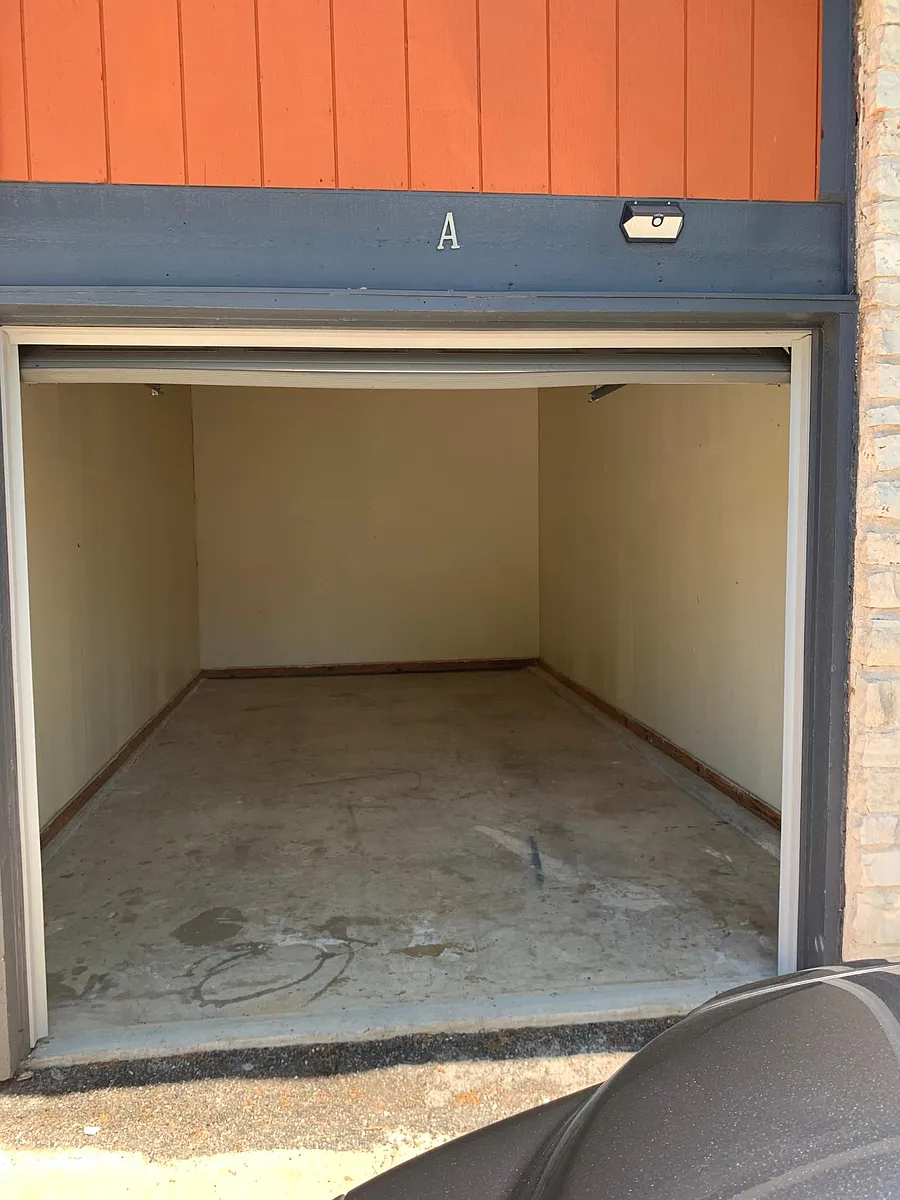 Building Photo - 3109 Whisper Oaks Ln #A
