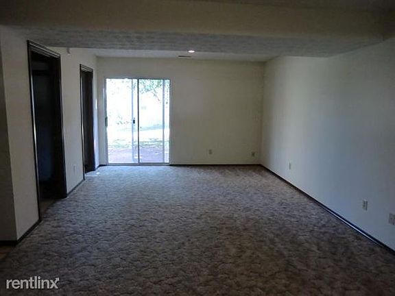 Finished Basement 09-11