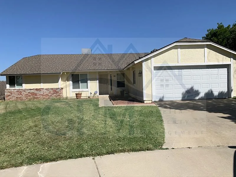 703 E Fir Ave photo 1