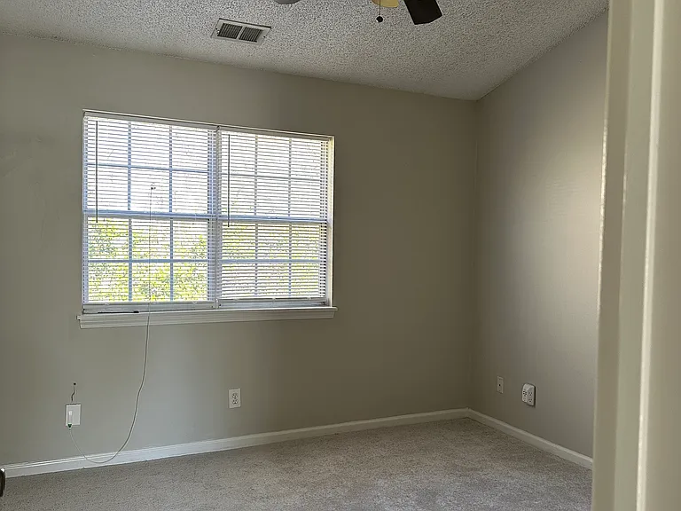 3202 Summercroft Ln — Photo 8