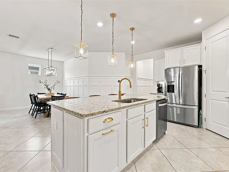 12846 Payton St — Photo 13