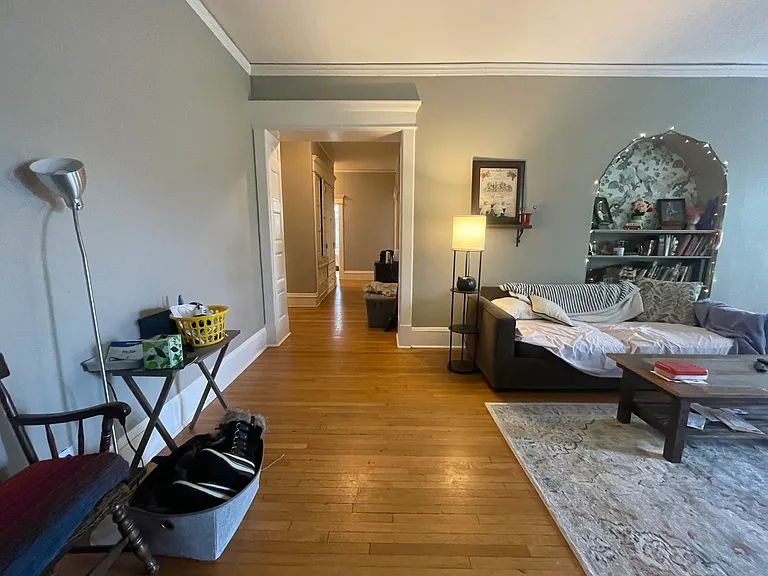 614 Grand Ave #D — Photo 3