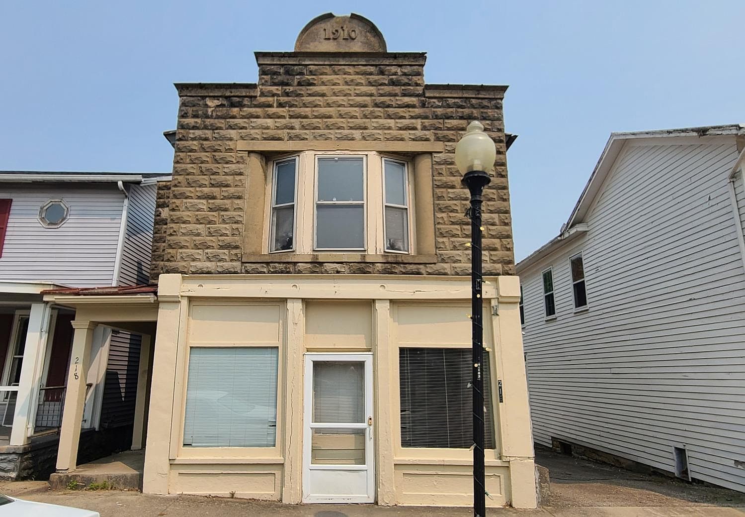 216 N Commerce St, Lewisburg, OH 45338 MLS 1774547 Zillow