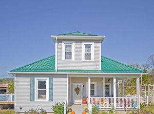 1008 Farris Mines Rd, Hiwassee, VA 24347