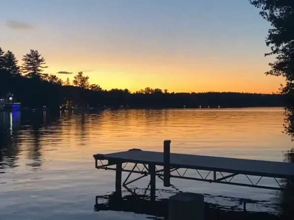 105 Conleys Grove Rd, Derry, NH 03038