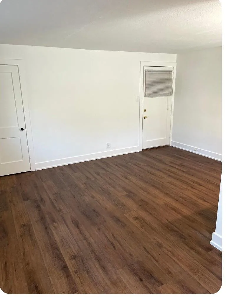 Building Photo - 4006 Lasher Rd #2