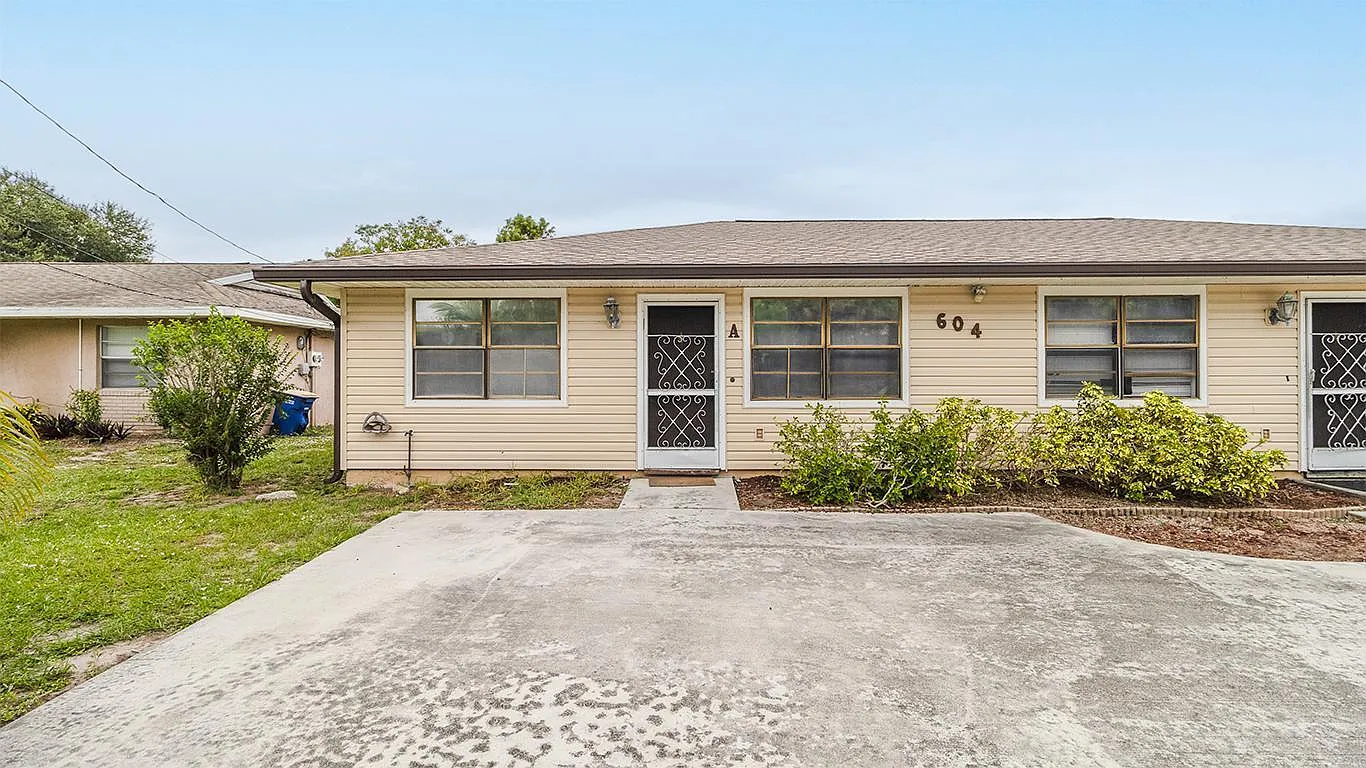 2 bed, 1.0 bath, 770 sqft, $1,700 — Photo 1