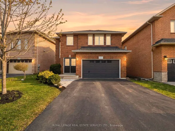 2370 Stillmeadow Rd, Oakville, ON L6M 4C8