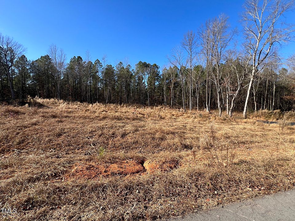 1st image of 154 Hartwell Ct #16