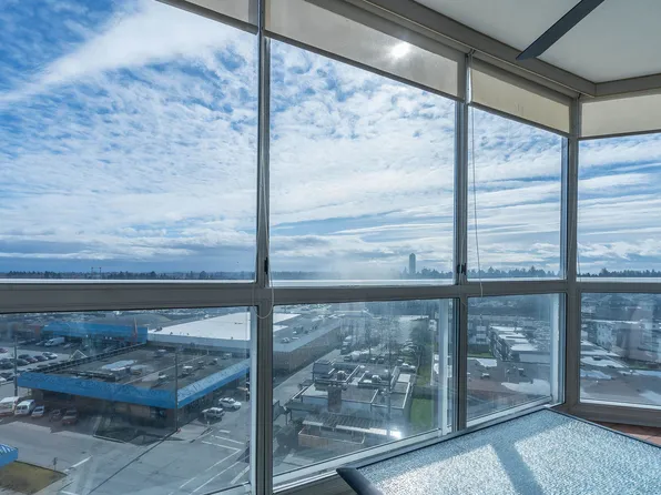 11881 88th Ave #1001, Delta, BC V4C 8A2