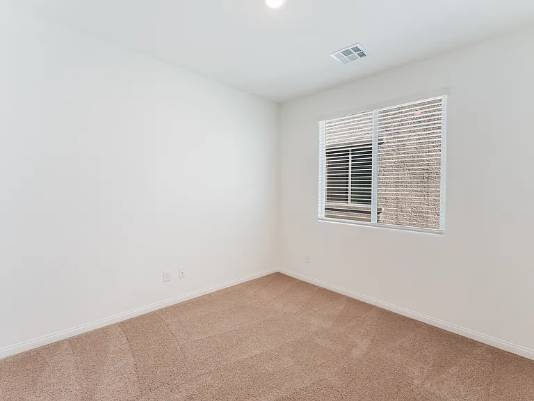 6217 Seastrand St — Photo 36