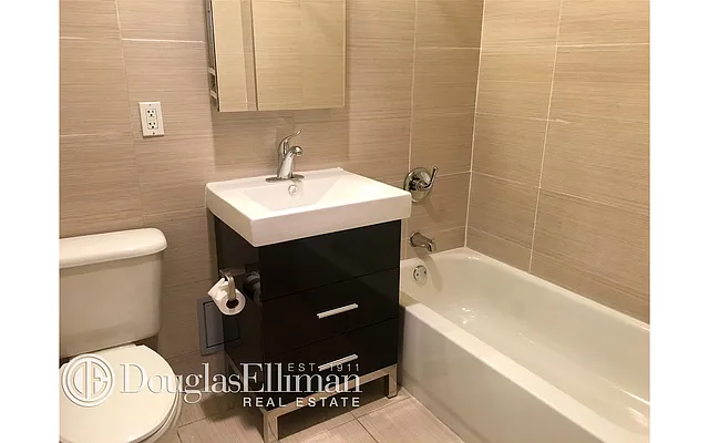 Rented by Douglas Elliman | media 24