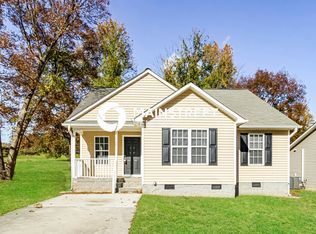 1707 Lynn Rd, Greensboro, NC 27405