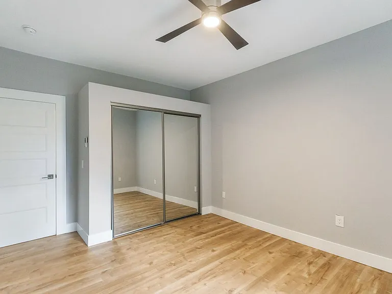 Beautiful 2 bedroom in Echo Park/Silver Lake with parking! **2 weeks off the rent — Photo 15