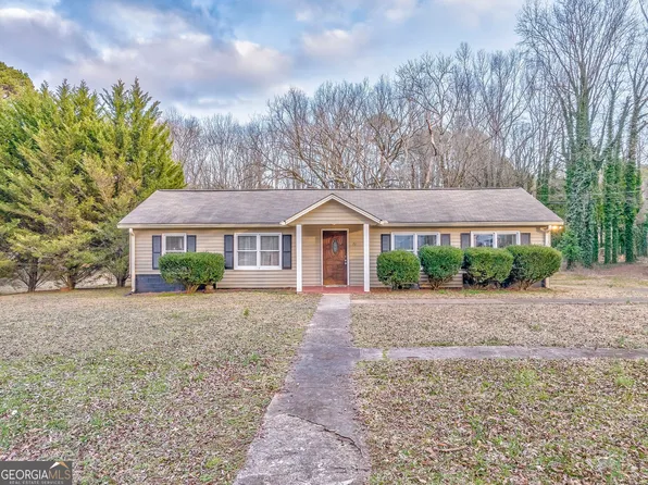 71 Hughes Dairy Rd, Lindale, GA 30147