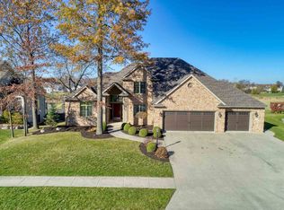 1627 Worthington Dr, Fort Wayne, IN 46845