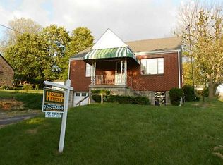 551 Chesnic Dr, Canonsburg, PA 15317