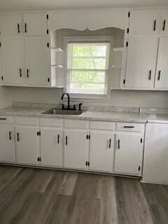 Studio, 1.0 bath, 208 sqft, $425 — Photo 4
