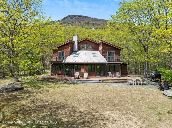 97 Raycliffe Drive, Woodstock, NY 12498