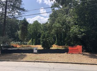 3219 Rockingham Dr NW, Atlanta, GA 30327