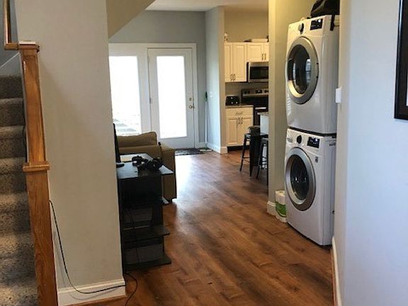 2nd image of 204 Greene St APT A