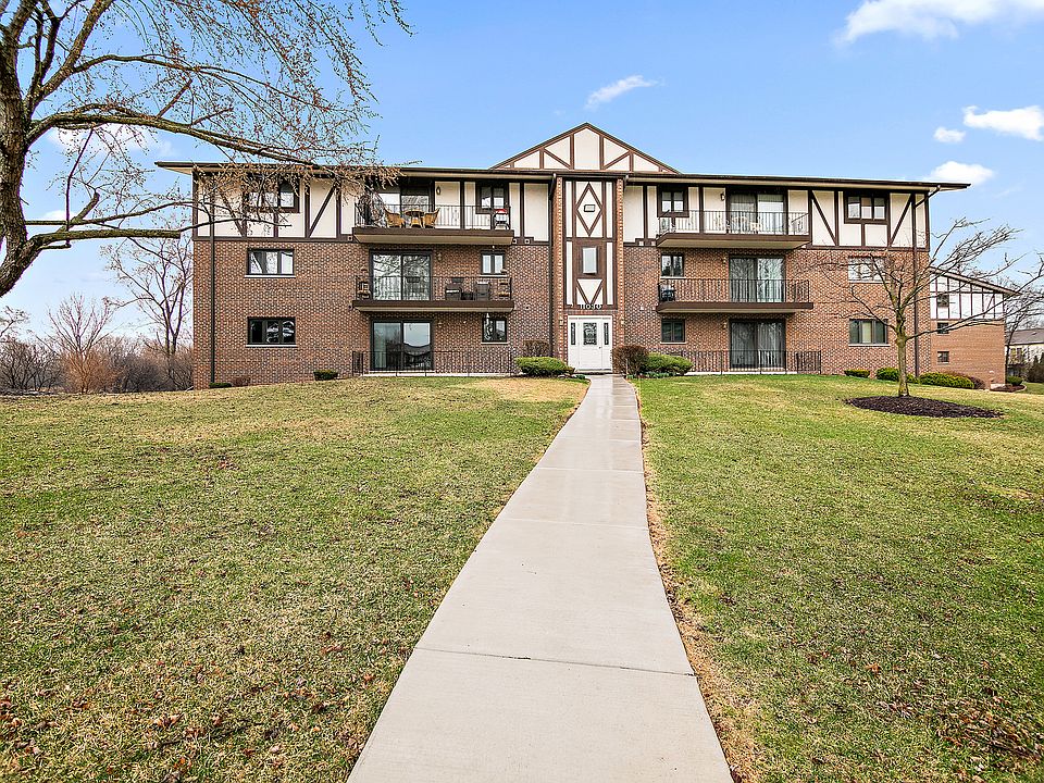1st image of 11030 S Theresa Cir APT 1A