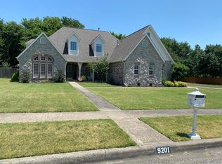 9201 N 137th East Ave, Owasso, OK 74055